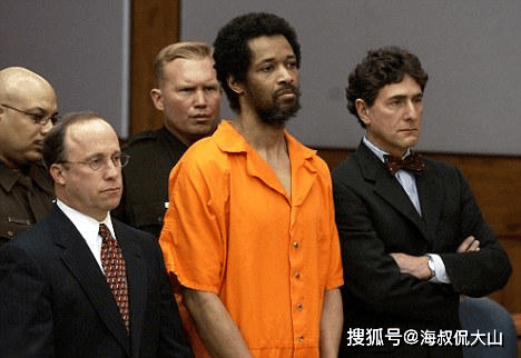 1天13起连环狙杀FBI倾巢出动开元棋牌幽灵枪手血洗华盛顿！2(图5)